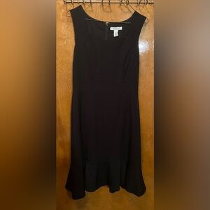EUC White  House Black Market size 6 dress
